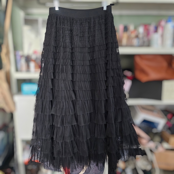 Chic Black Tulle Ruffled Maxi Skirt - Picture 2 of 6
